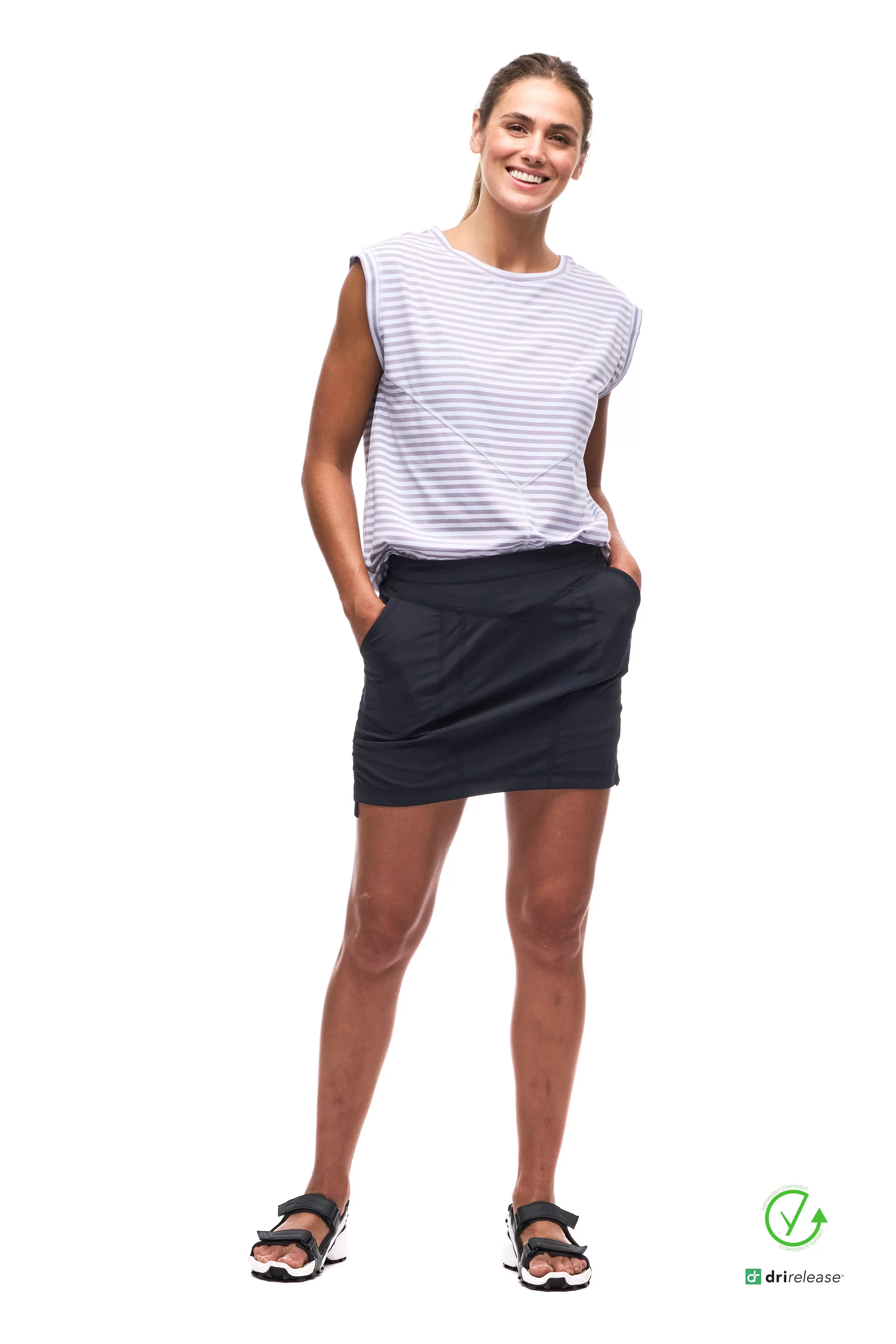 Sleeveless Crew Neck Top GOMA LT